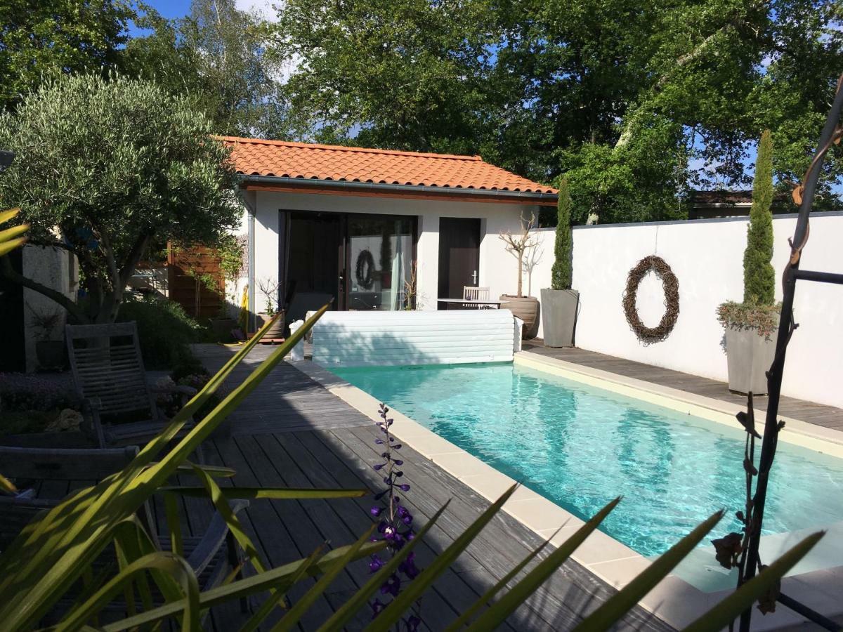 Bed and Breakfast La Casa Bonita Martignas-sur-Jalle Exteriér fotografie
